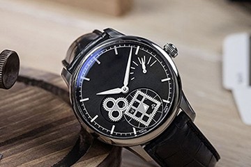 长沙江诗丹顿手表有雾气维修